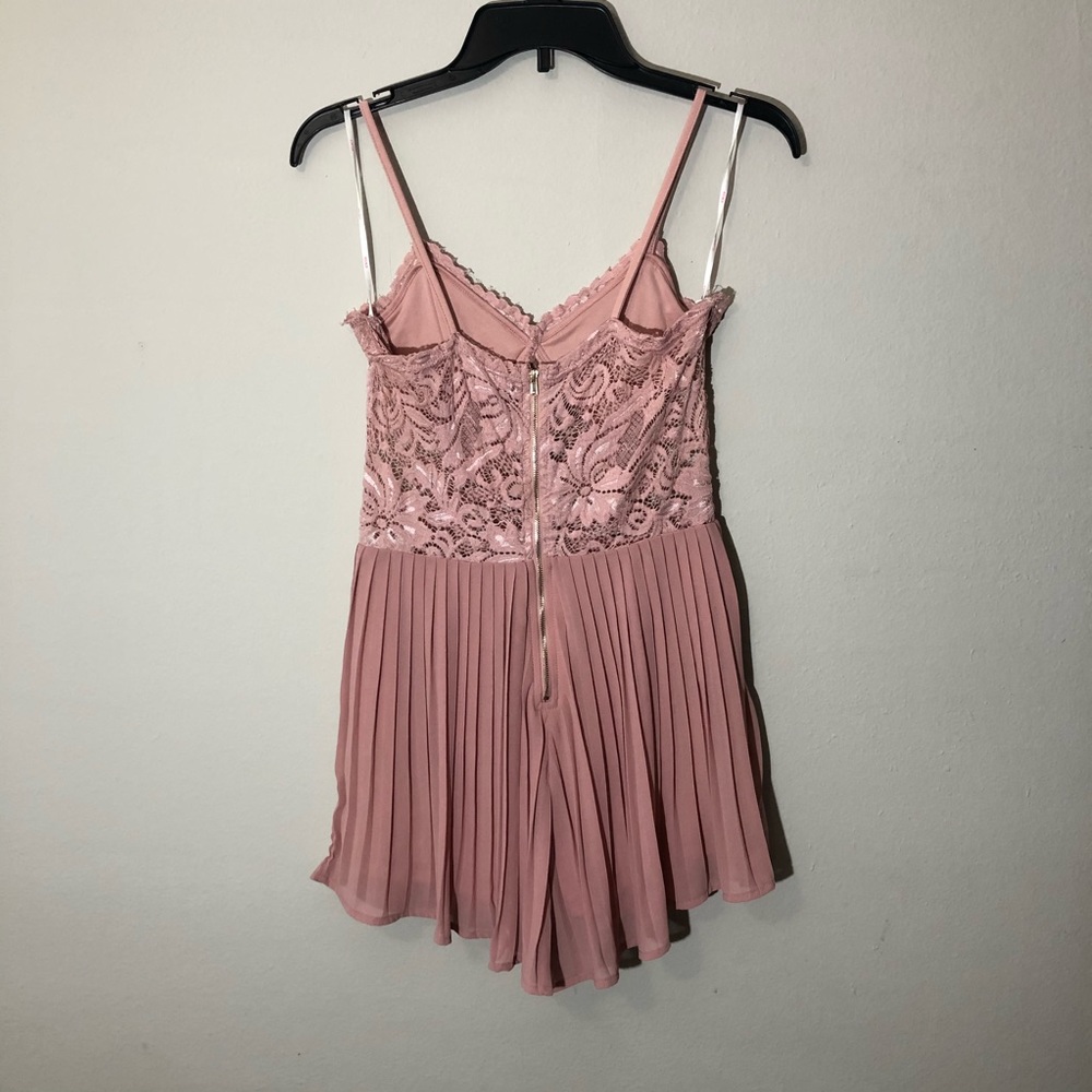 Romper - Picture 2 of 2